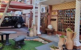 Wonder House Lodge